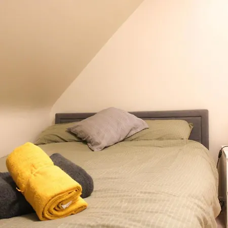2 Bed Apartment Clan House Apartments Galway Exterior photo